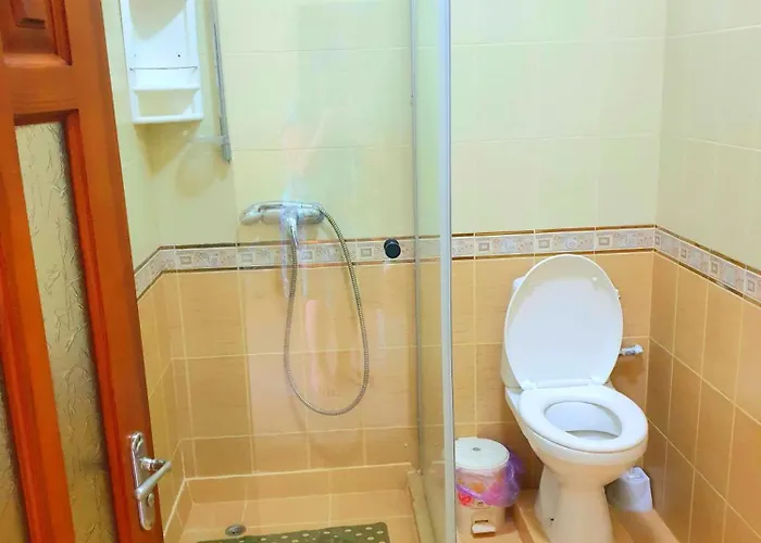 Seybreeze Guest house